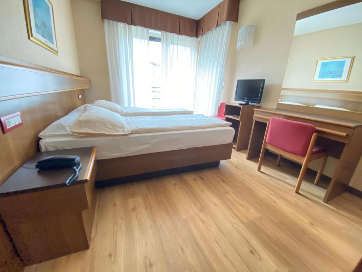 Sunlake Hotel Ρίβα ντελ Γκάρντα Εξωτερικό φωτογραφία