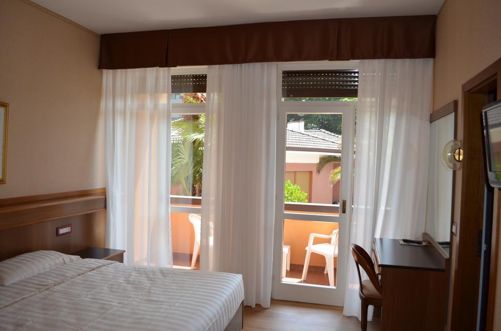 Sunlake Hotel Ρίβα ντελ Γκάρντα Εξωτερικό φωτογραφία